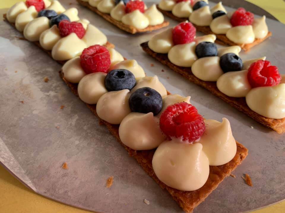 Blätterteigschnitte mit Vanillecreme